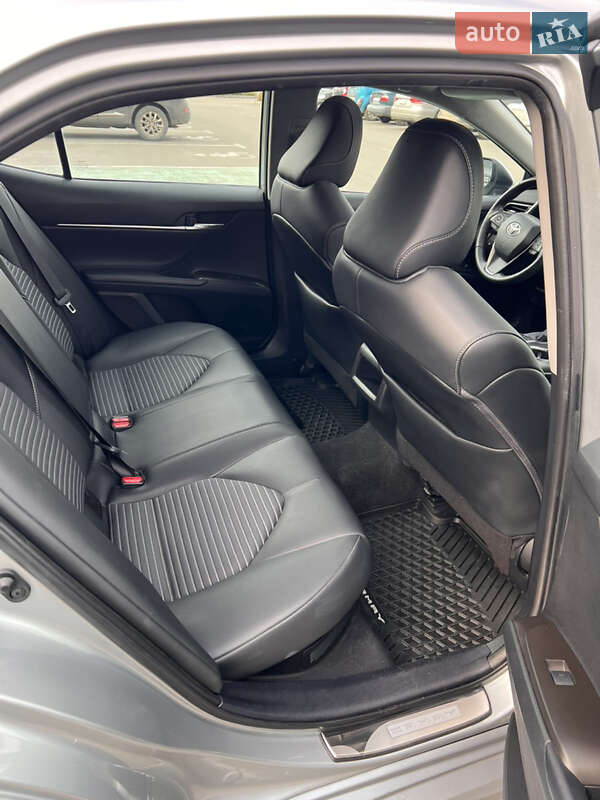 Седан Toyota Camry 2022 в Умани фото 36 Седан Toyota Camry 2022 в Умани