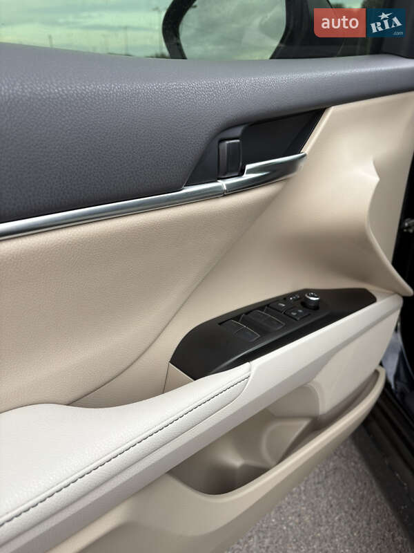 Седан Toyota Camry 2021 в Одессе фото 5 Седан Toyota Camry 2021 в Одессе