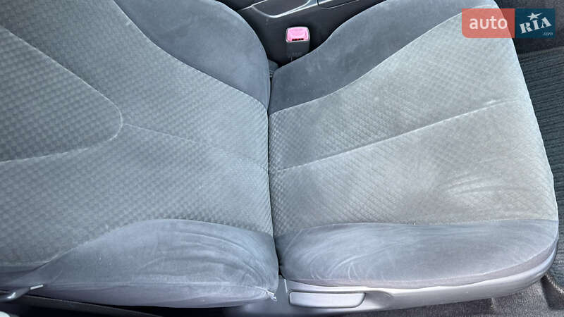 Седан Toyota Camry 2008 в Киеве