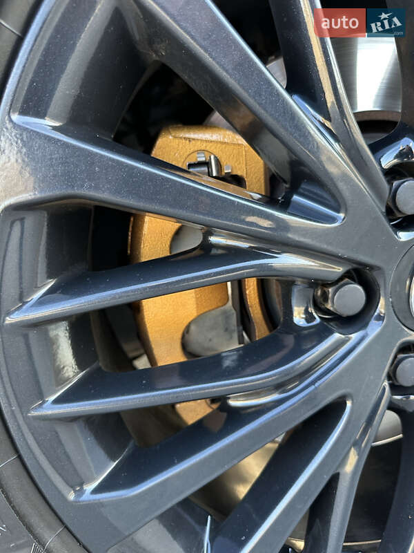 Седан Toyota Camry 2020 в Киеве