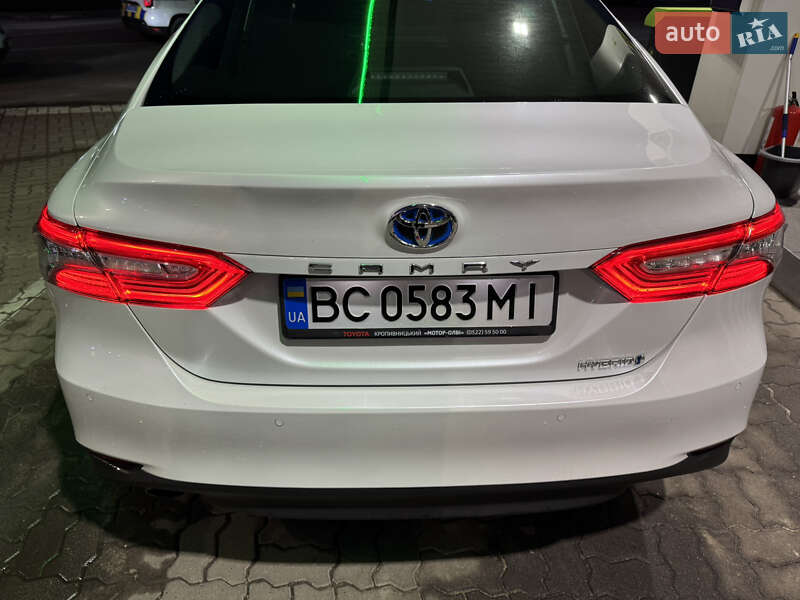 Седан Toyota Camry 2019 в Львове фото 14 Седан Toyota Camry 2019 в Львове