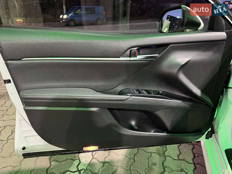 Седан Toyota Camry 2019 в Львове фото 20 Седан Toyota Camry 2019 в Львове