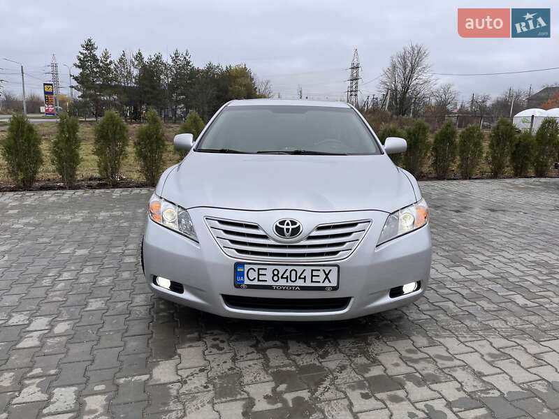 Седан Toyota Camry 2007 в Черновцах