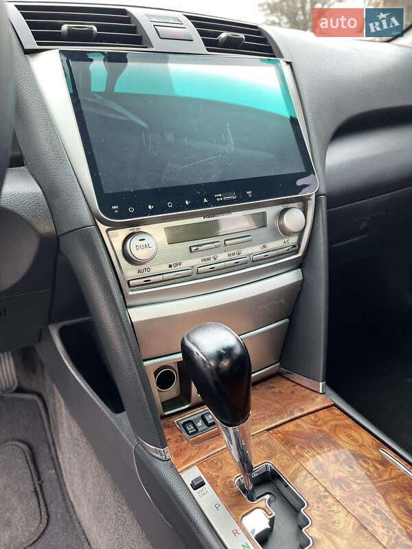 Седан Toyota Camry 2007 в Кропивницком