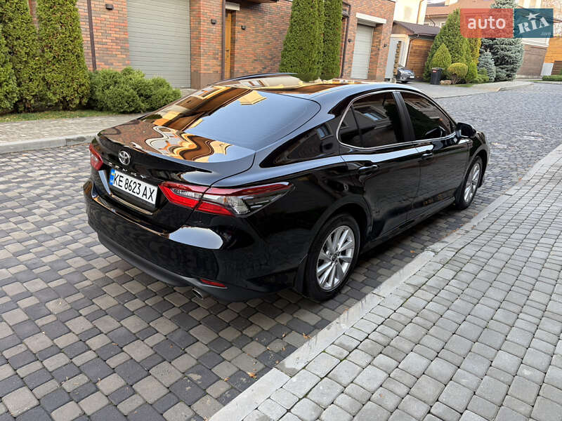 Седан Toyota Camry 2022 в Днепре фото 3 Седан Toyota Camry 2022 в Днепре