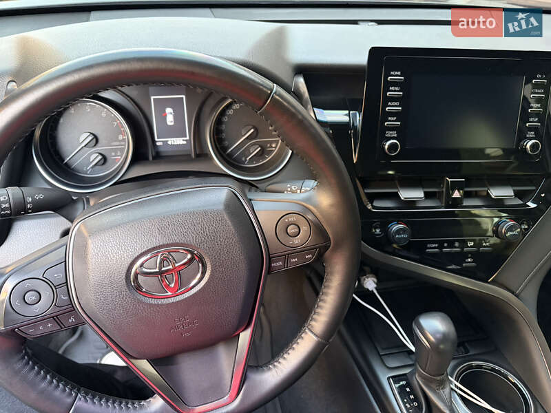 Седан Toyota Camry 2022 в Днепре фото 6 Седан Toyota Camry 2022 в Днепре