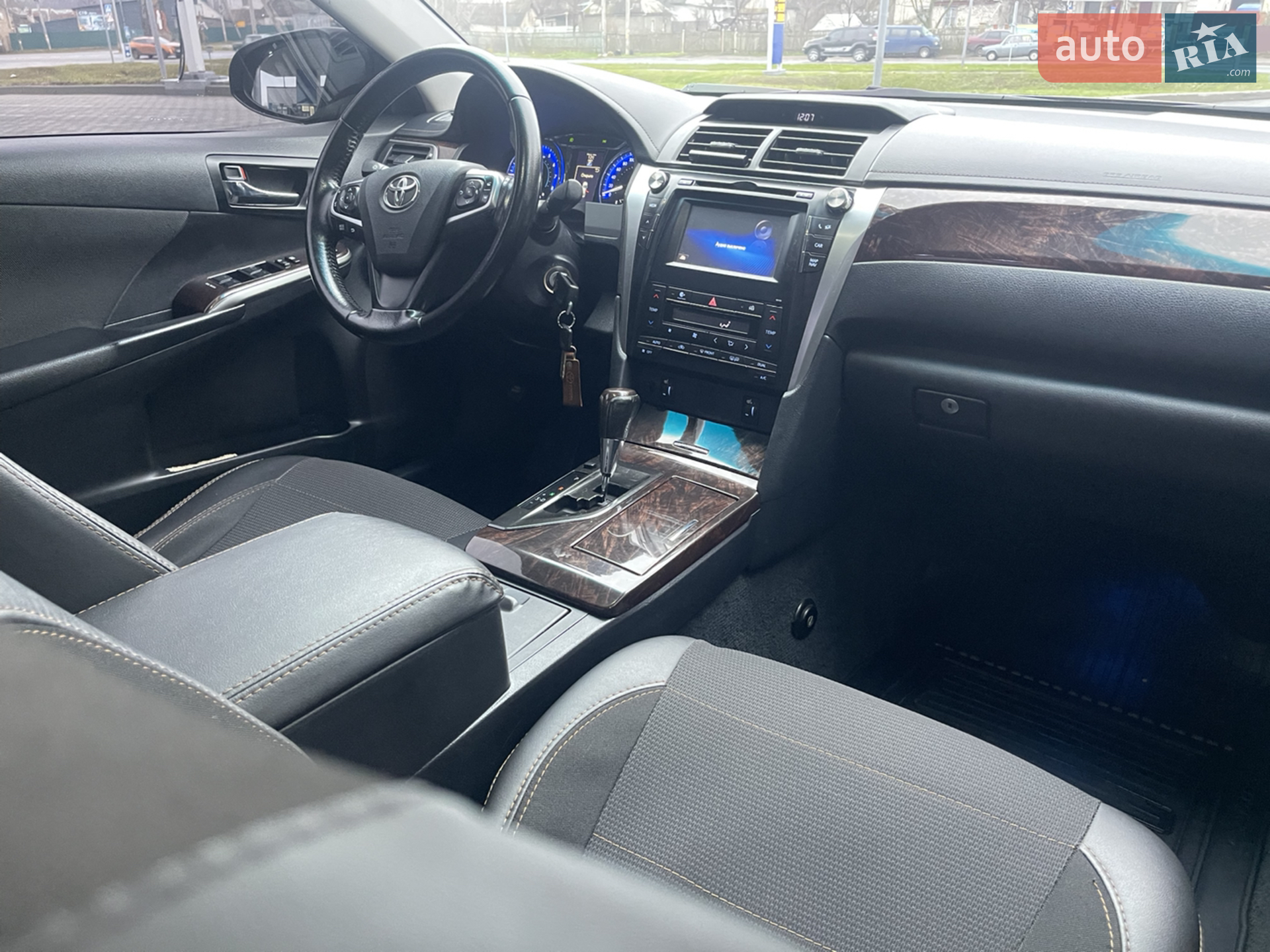 2014 Toyota Camry - мініатюра 20