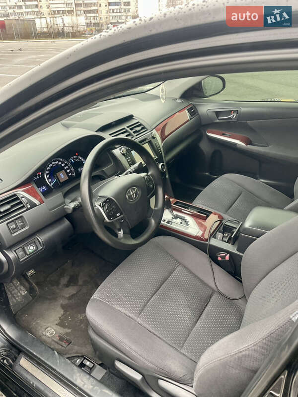 Седан Toyota Camry 2011 в Киеве фото 10 Седан Toyota Camry 2011 в Киеве