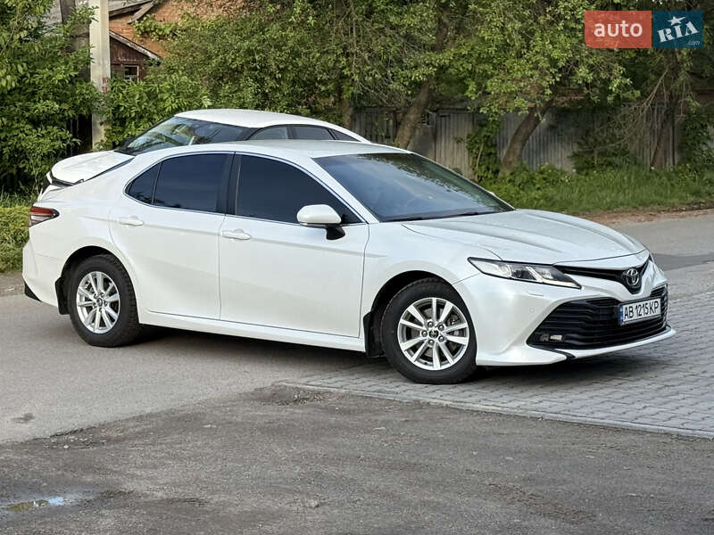 Седан Toyota Camry 2018 в Виннице фото 5 Седан Toyota Camry 2018 в Виннице