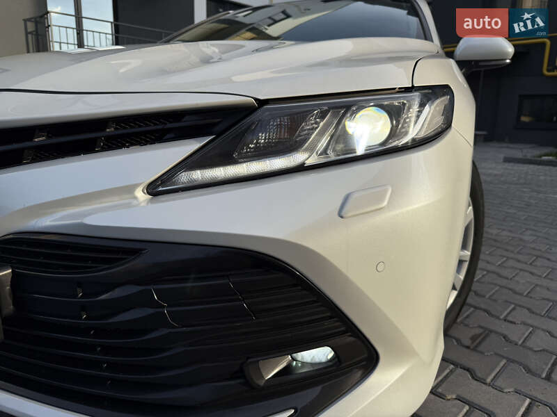 Седан Toyota Camry 2018 в Виннице фото 17 Седан Toyota Camry 2018 в Виннице