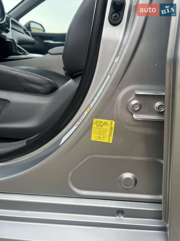 Седан Toyota Camry 2017 в Южноукраїнську