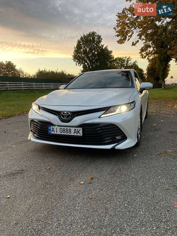 Седан Toyota Camry 2017 в Белой Церкви