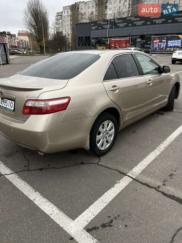 Седан Toyota Camry 2007 в Черкассах