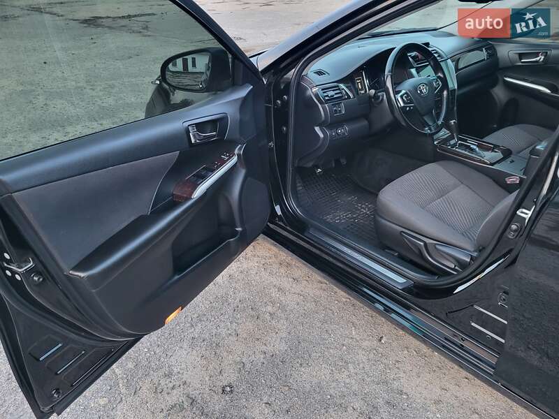 Седан Toyota Camry 2015 в Желтых Водах фото 7 Седан Toyota Camry 2015 в Желтых Водах