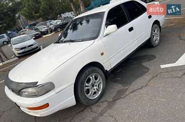 Седан Toyota Camry 1992 в Одессе