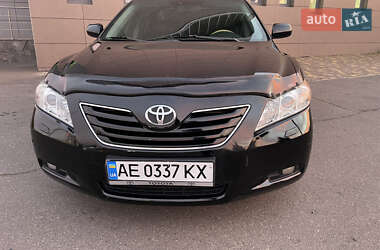 Седан Toyota Camry 2007 в Кривом Роге