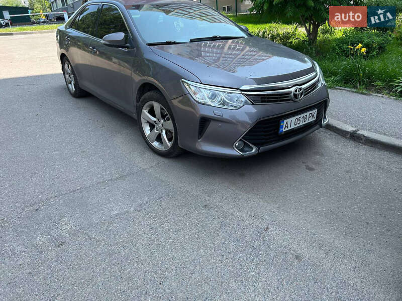 Седан Toyota Camry 2015 в Белой Церкви