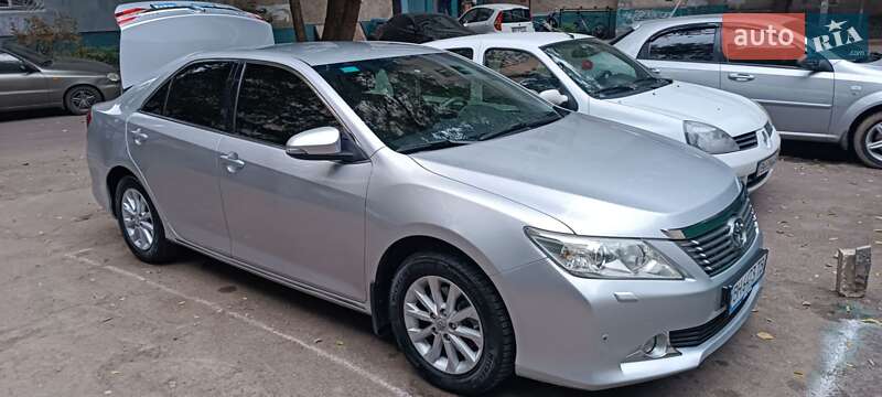 Седан Toyota Camry 2012 в Одессе