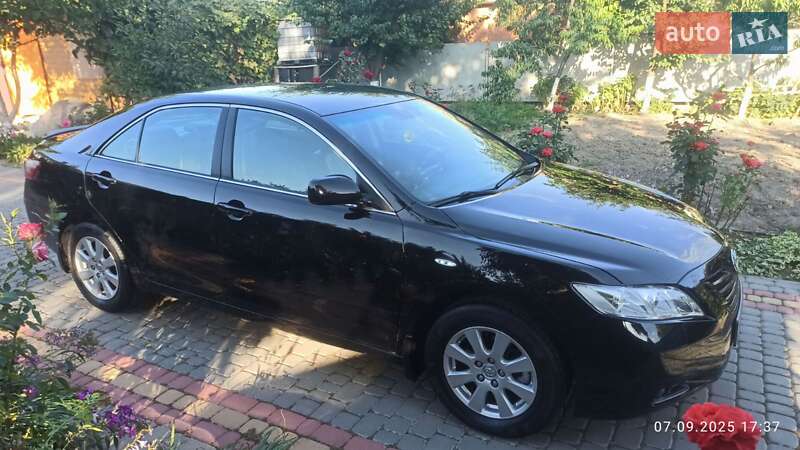 Седан Toyota Camry 2006 в Виннице