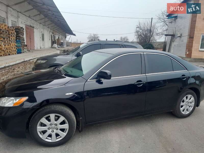 Седан Toyota Camry 2006 в Лубнах