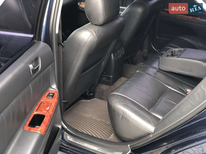 Седан Toyota Camry 2005 в Черновцах