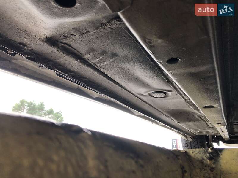 Седан Toyota Camry 2005 в Черновцах