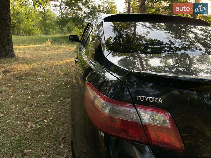 Седан Toyota Camry 2008 в Кролевці