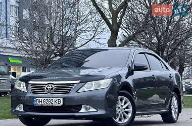 Седан Toyota Camry 2014 в Одесі