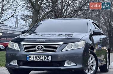 Седан Toyota Camry 2014 в Одессе