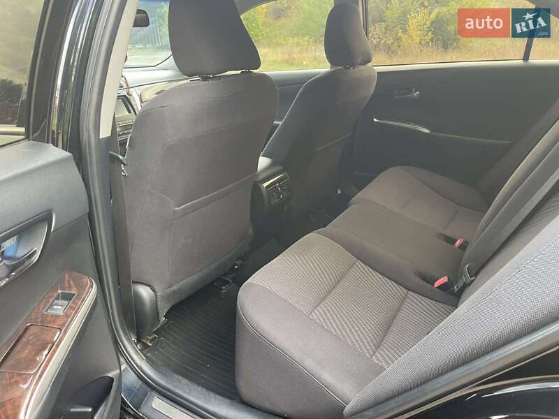 Седан Toyota Camry 2014 в Черкассах