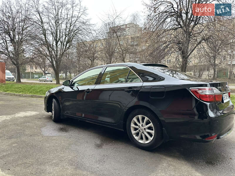 Седан Toyota Camry 2016 в Львове