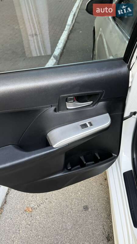 Седан Toyota Camry 2013 в Києві фото 8 Седан Toyota Camry 2013 в Києві