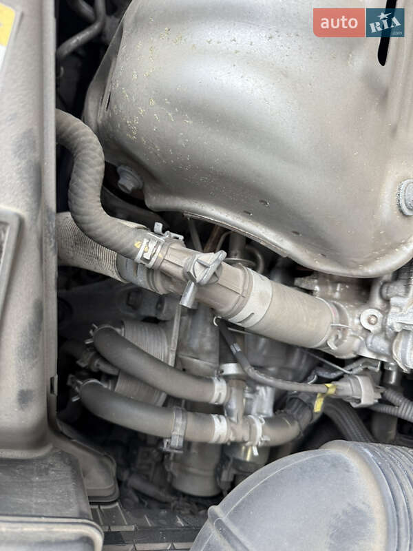 Седан Toyota Camry 2017 в Киеве