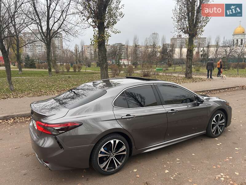 Седан Toyota Camry 2019 в Киеве фото 19 Седан Toyota Camry 2019 в Киеве