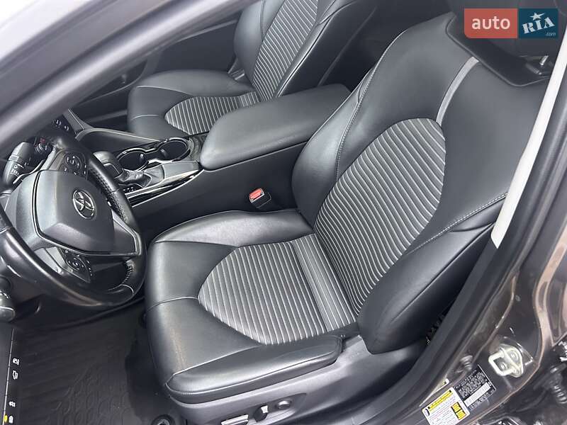 Седан Toyota Camry 2019 в Киеве фото 33 Седан Toyota Camry 2019 в Киеве