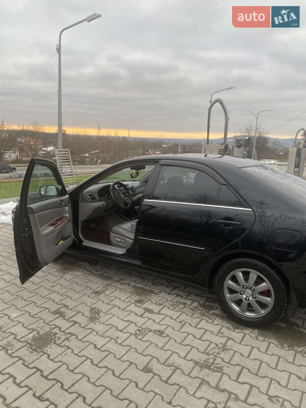 Седан Toyota Camry 2004 в Львове фото 2 Седан Toyota Camry 2004 в Львове