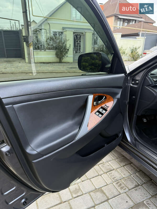 Седан Toyota Camry 2008 в Одессе