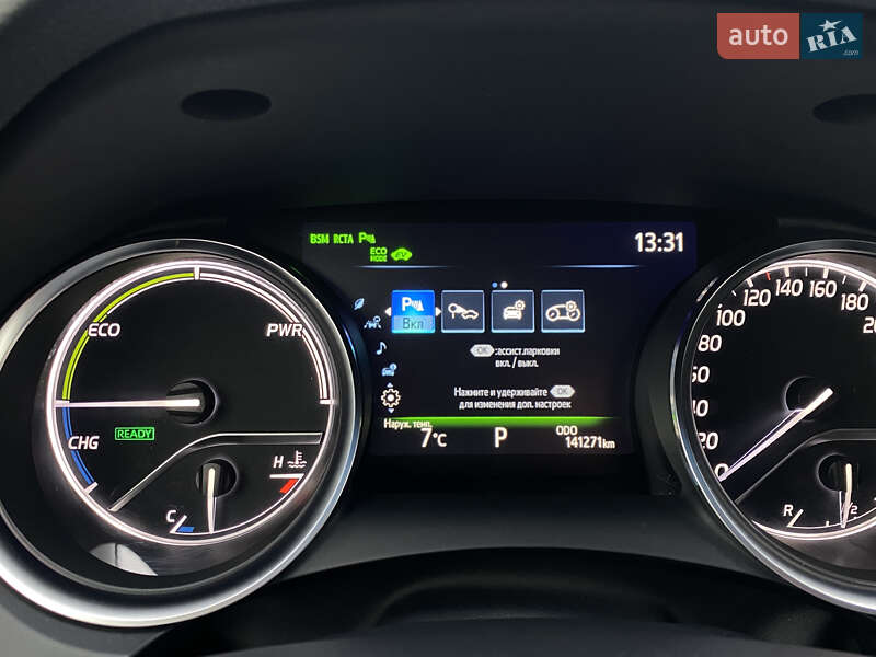 Седан Toyota Camry 2020 в Киеве