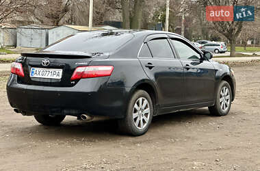 Седан Toyota Camry 2008 в Харькове