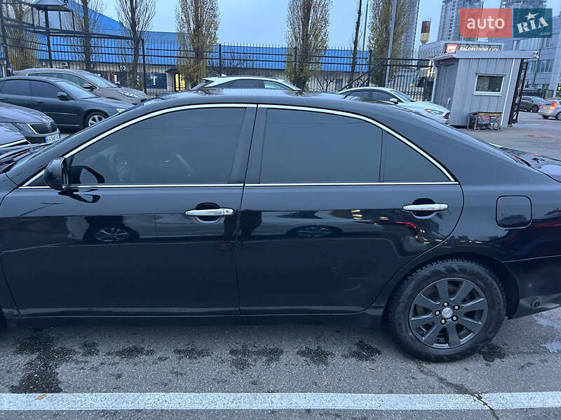 Седан Toyota Camry 2007 в Вышгороде