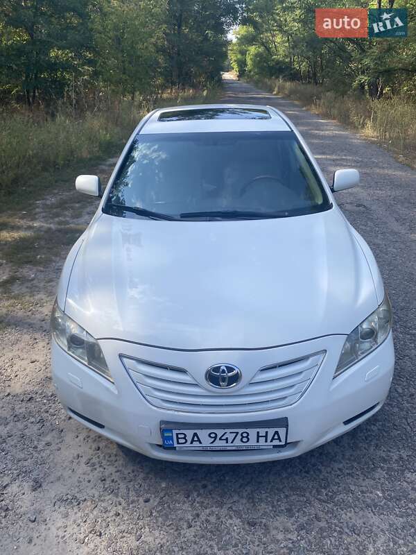 Седан Toyota Camry 2006 в Александрие