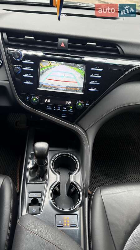 Седан Toyota Camry 2019 в Киеве фото 23 Седан Toyota Camry 2019 в Киеве