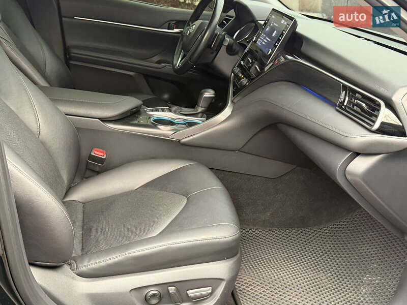 Седан Toyota Camry 2021 в Києві фото 23 Седан Toyota Camry 2021 в Києві