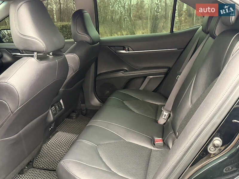 Седан Toyota Camry 2021 в Києві фото 26 Седан Toyota Camry 2021 в Києві