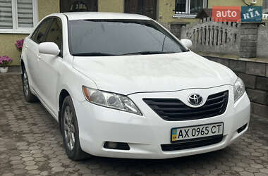 Седан Toyota Camry 2008 в Кременці
