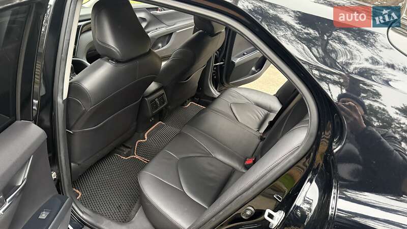 Седан Toyota Camry 2019 в Киеве фото 9 Седан Toyota Camry 2019 в Киеве