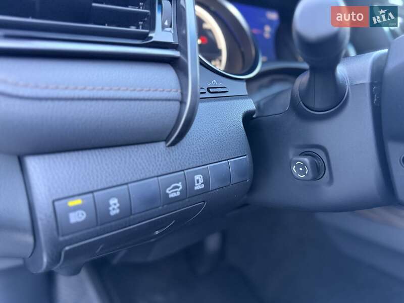 Седан Toyota Camry 2020 в Днепре фото 18 Седан Toyota Camry 2020 в Днепре