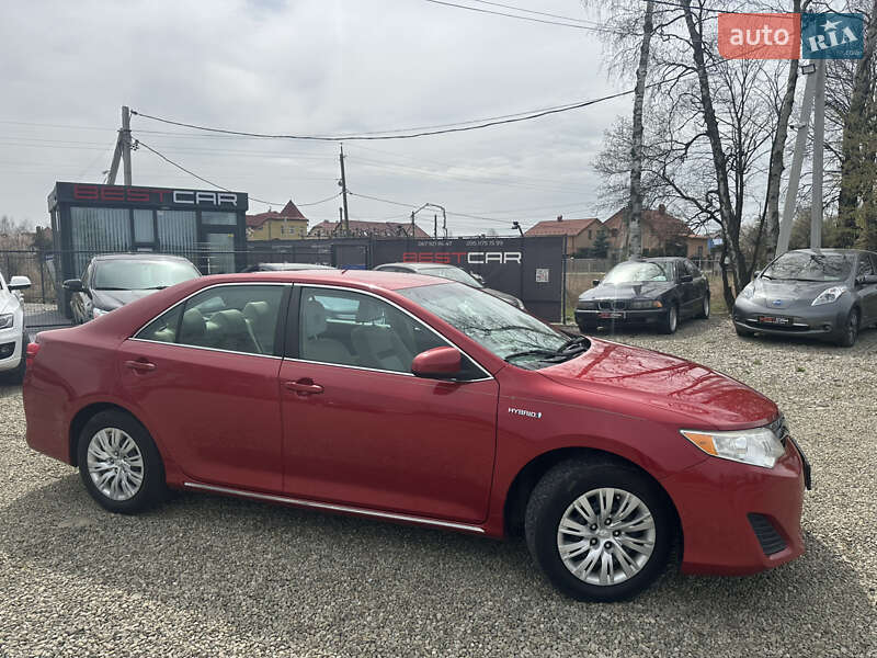 Toyota Camry 2013