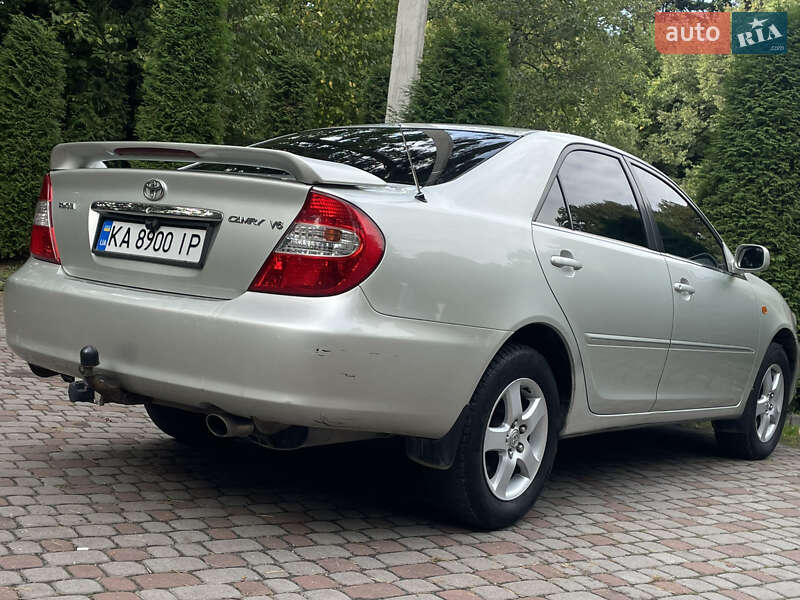 Седан Toyota Camry 2002 в Дрогобыче
