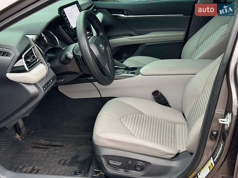 Седан Toyota Camry 2022 в Вінниці фото 16 Седан Toyota Camry 2022 в Вінниці
